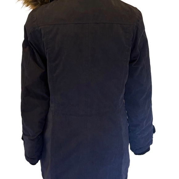 🧥 DKNY Navy Quilted Lined Parka Jacket - Medium - Detachable Faux Fur Hood - Picture 4 of 16